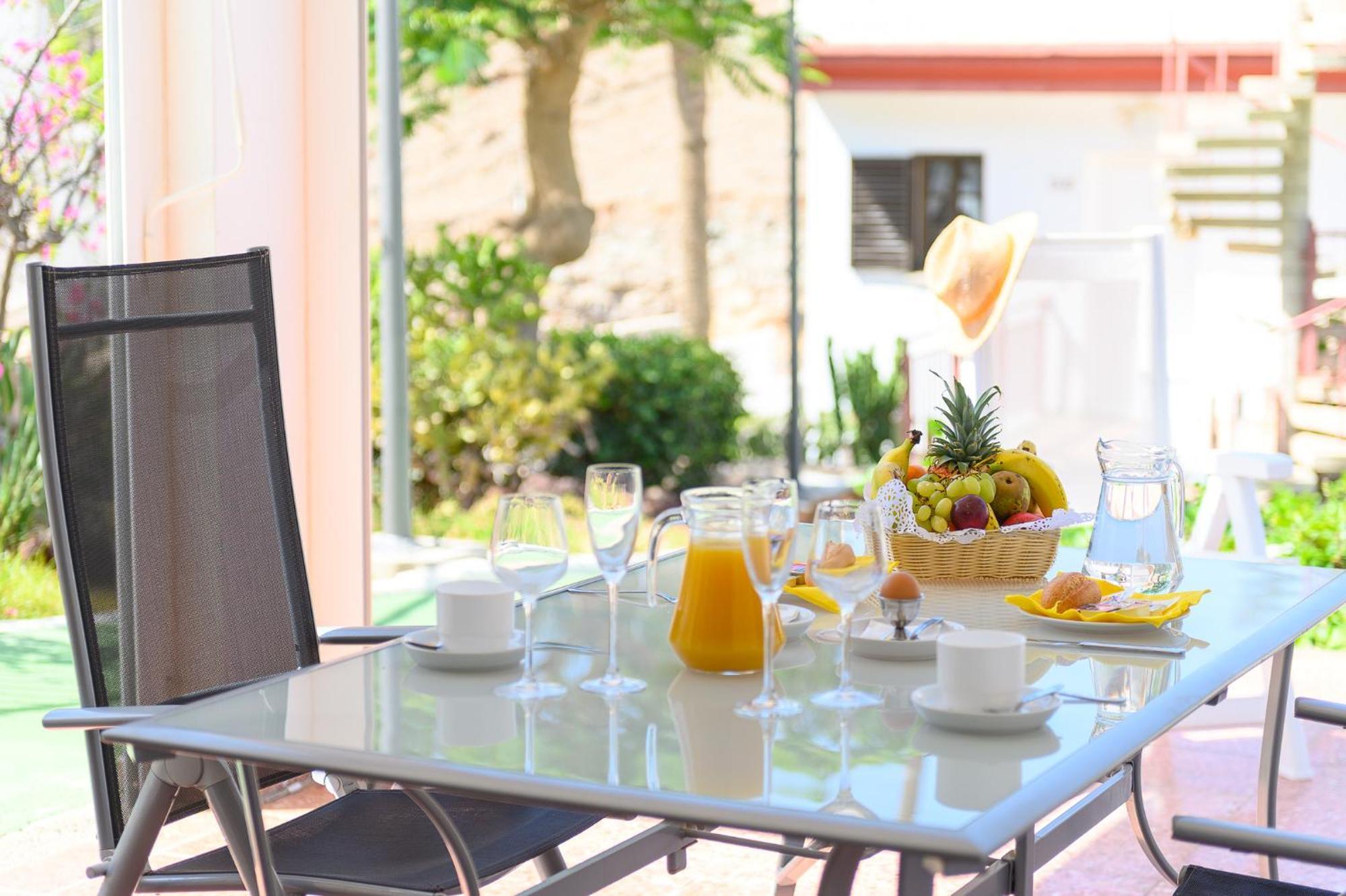 Valle Marina Apartamentos Mogán Екстериор снимка